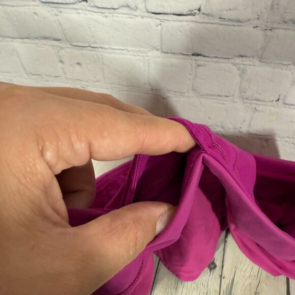 Lululemon Speed Up Shorts Women Size 8 Athletica Hot Pink 4” inseam Back Pocket - Picture 13 of 13